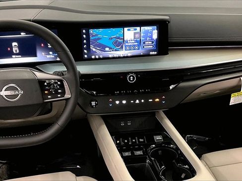 New 2025 Nissan Murano SL image 7