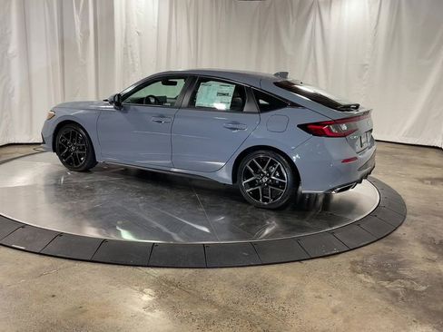 Used 2022 Honda Civic Sport Touring image 7