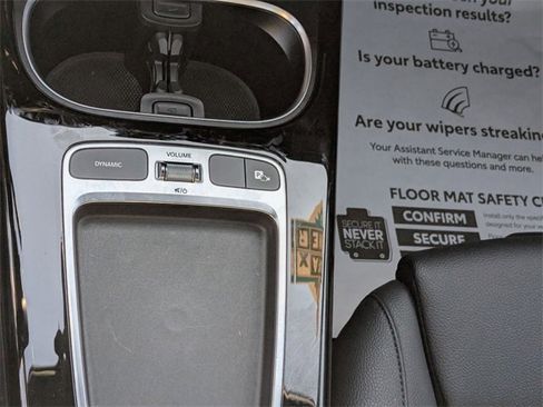 Used 2025 Mercedes-Benz CLA 250 4MATIC image 21