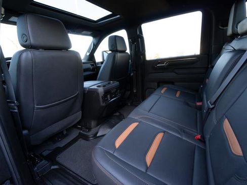 Used 2024 GMC Sierra 2500 AT4 w/ AT4 Premium Plus Package image 31