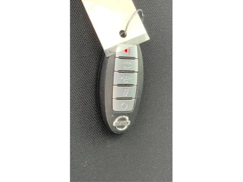 Used 2021 Nissan Sentra SV image 36