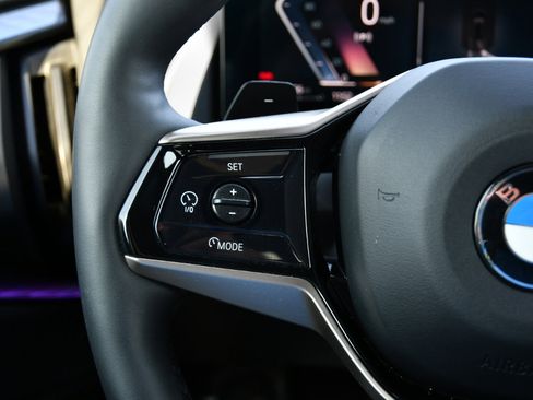 Used 2025 BMW X3 xDrive30i image 9