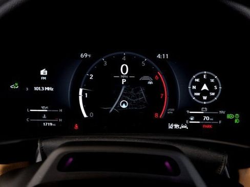 Used 2025 Lexus LX 600 4WD w/ Accessory Package (2T) image 40