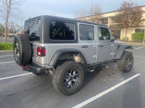 Used 2018 Jeep Wrangler Unlimited Sport S image 5