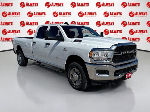 Used 2022 RAM 3500 Tradesman image 3