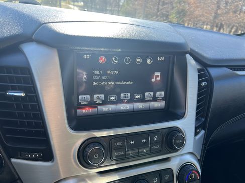 Used 2016 GMC Yukon XL SLT w/ Open Road Package image 22