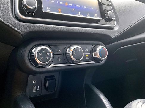 Used 2020 Nissan Versa S image 15