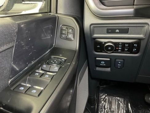 New 2025 Ford F150 Lariat w/ Equipment Group 501A Mid image 20