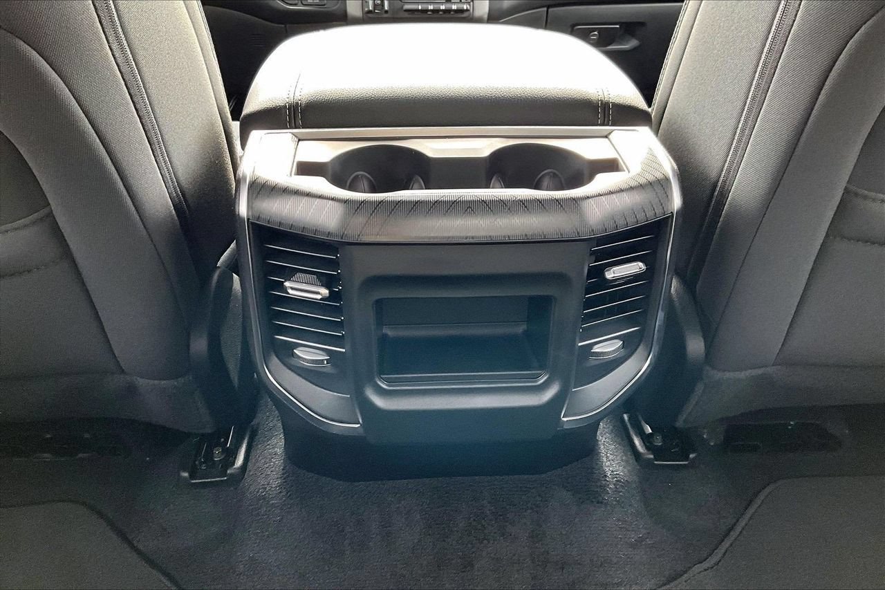 New 2026 RAM 1500 Big Horn AWD/4WD image 14