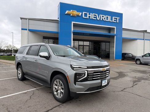 New 2025 Chevrolet Suburban Premier AWD/4WD image 1