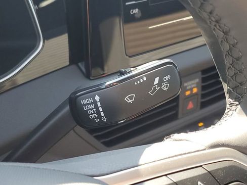 New 2025 Volkswagen Jetta S image 17