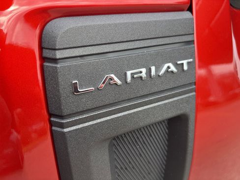 Used 2024 Ford Maverick Lariat FWD image 11