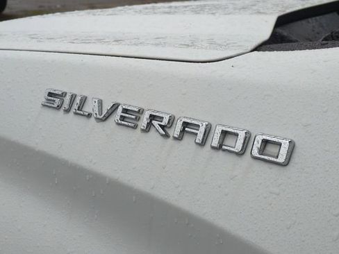 Used 2024 Chevrolet Silverado 1500 LT image 13