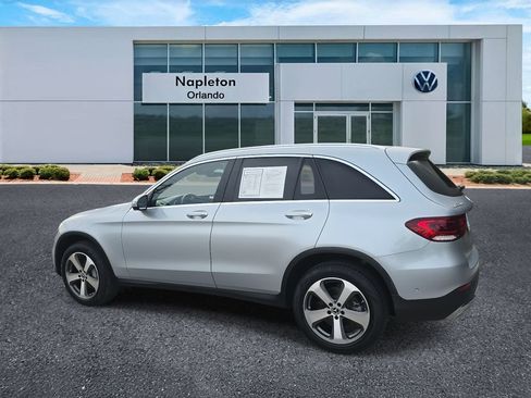 Used 2022 Mercedes-Benz GLC 300 w/ Premium Package Lite image 8