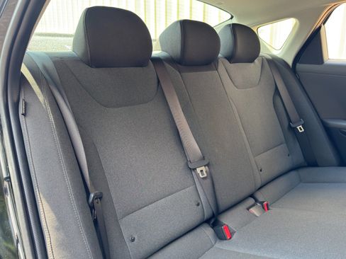 Used 2025 Kia K4 FWD image 33