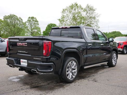 Used 2022 GMC Sierra 1500 Denali w/ Denali Reserve Package AWD/4WD image 10