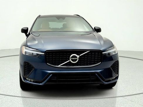 Used 2025 Volvo XC60 B5 Ultra w/ Protection Package Premier AWD/4WD image 2