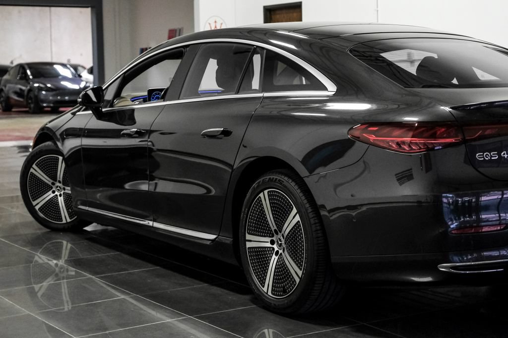 Used 2023 Mercedes-Benz EQS 450+ Sedan image 11