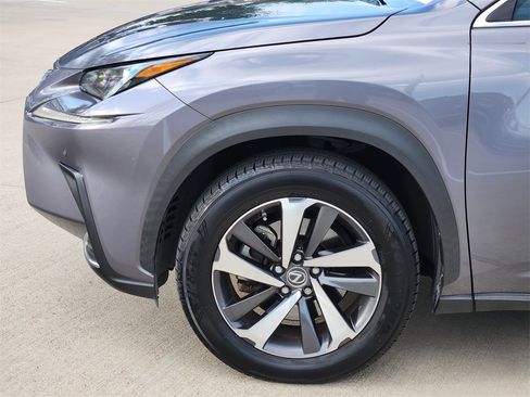 Used 2018 Lexus NX 300 FWD image 8