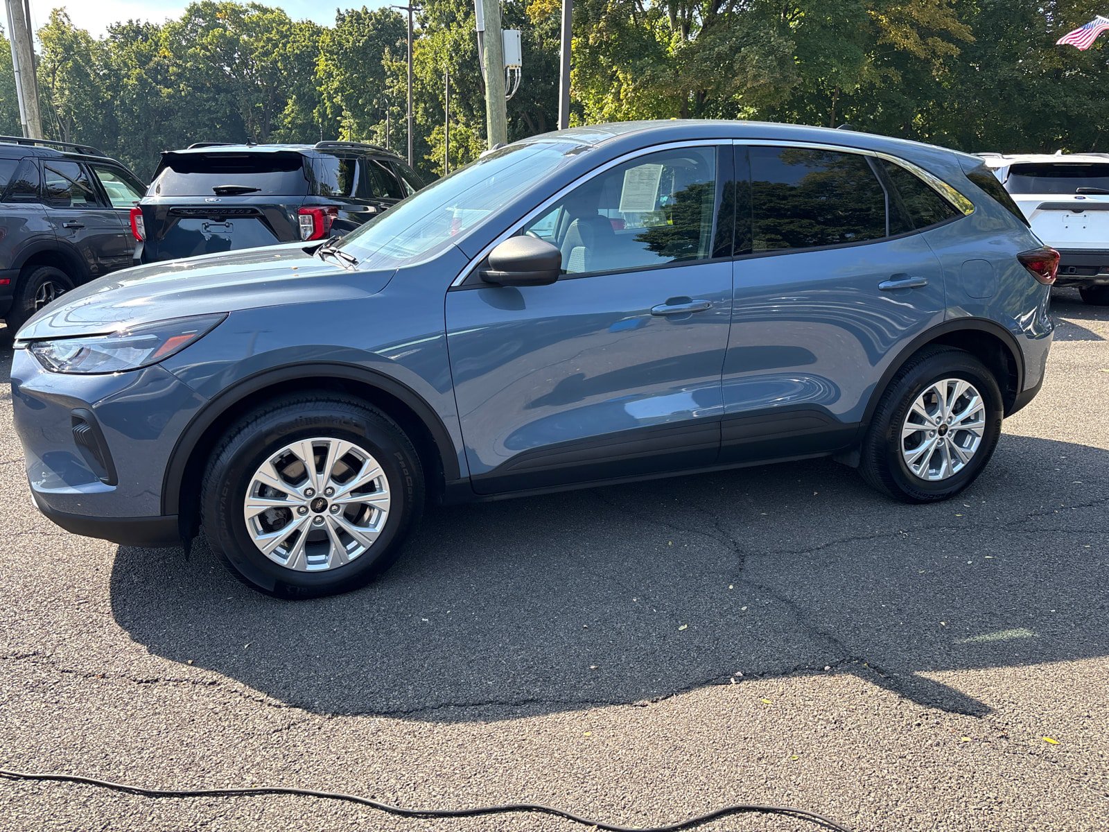 Used 2023 Ford Escape Active AWD/4WD image 4