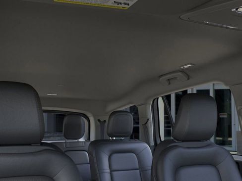 New 2026 Lincoln Aviator AWD image 51