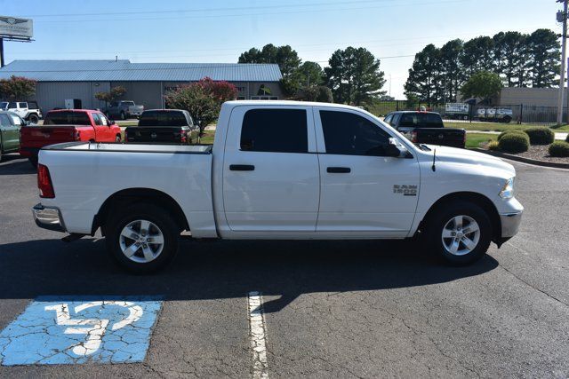 Used 2023 RAM 1500 Classic SLT w/ Trailer & Traction Group RWD image 4