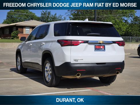 Used 2022 Chevrolet Traverse LS w/ LPO, Roadside Safety Package FWD image 4