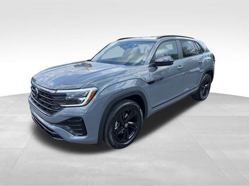 New 2026 Volkswagen Atlas Cross Sport SEL R-Line AWD/4WD image 1
