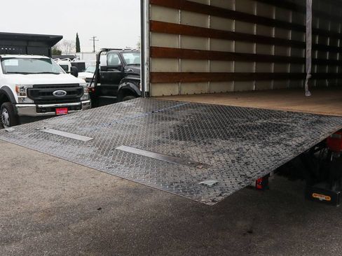 Used 2016 Ford F650 2WD Crew Cab Super Duty image 11