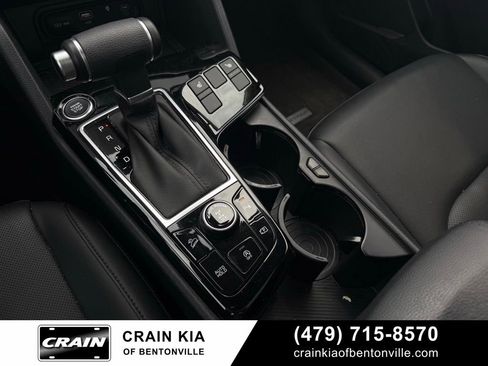 Certified 2025 Kia Sportage EX w/ Premium Package AWD/4WD image 20