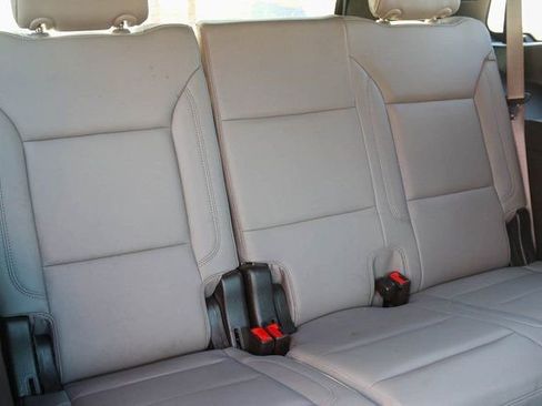 Used 2021 Chevrolet Tahoe Z71 w/ Luxury Package image 23