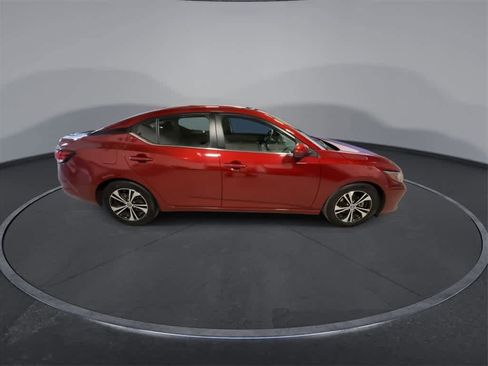 Used 2020 Nissan Sentra SV image 9