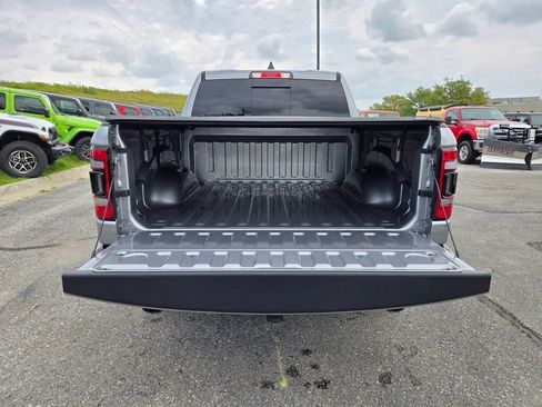 Used 2024 RAM 1500 Laramie AWD/4WD image 34