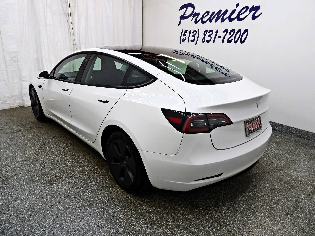 Used 2023 Tesla Model 3 Standard Range RWD image 4