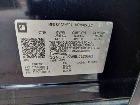 Used 2020 Chevrolet Traverse LT FWD image 34