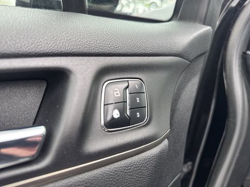 Used 2017 Lincoln MKC Reserve w/ Lincoln MKC Climate Package image 15