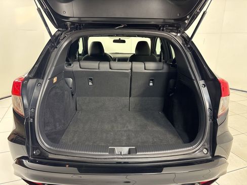 Used 2021 Honda HR-V Sport image 18