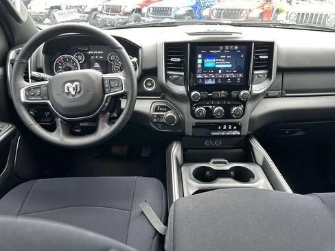 Used 2025 RAM 1500 Big Horn AWD/4WD image 10
