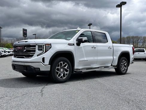 New 2026 GMC Sierra 1500 SLT w/ SLT Premium Plus Package AWD/4WD image 2