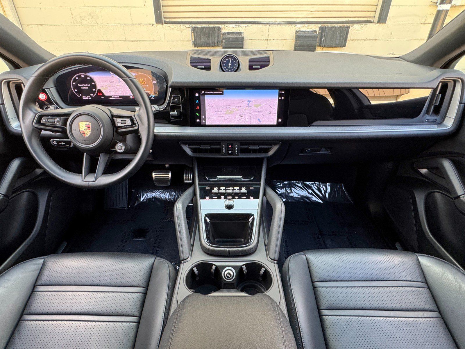 Used 2024 Porsche Cayenne S AWD/4WD image 13