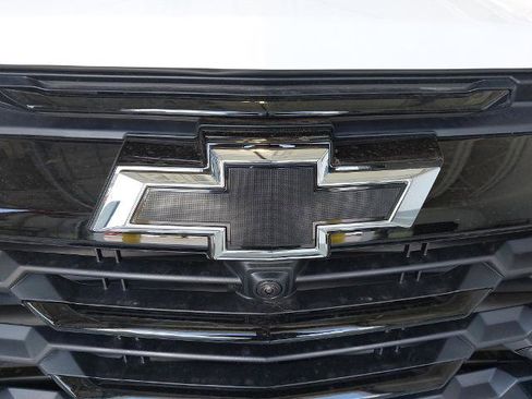 New 2026 Chevrolet Equinox LT w/ Convenience Package II FWD image 31