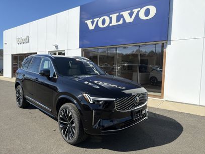 New 2026 Volvo XC90 T8 Plus w/ Protection Package Premier