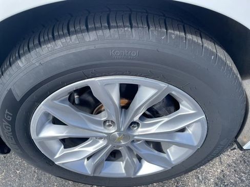 Used 2020 Chevrolet Malibu LT w/ Fleet LT Safety Plus Package image 16