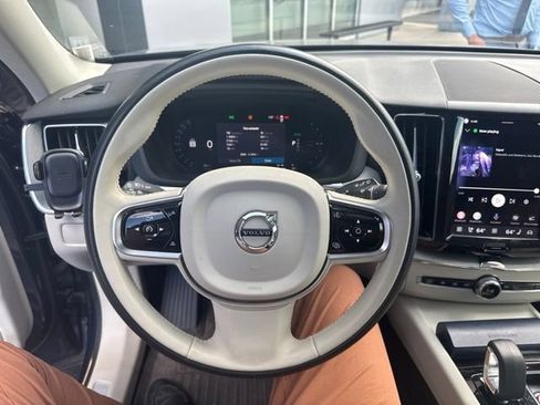 Used 2025 Volvo XC60 T8 Plus w/ Protection Package Premier AWD/4WD image 7