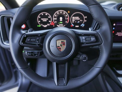 New 2026 Porsche Cayenne E-Hybrid Coupe AWD/4WD image 20