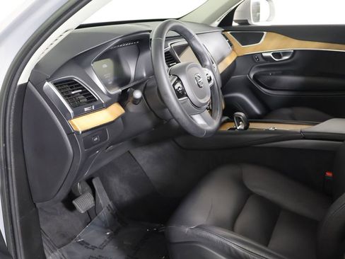 Used 2023 Volvo XC90 B6 Core w/ Climate Package AWD/4WD image 26