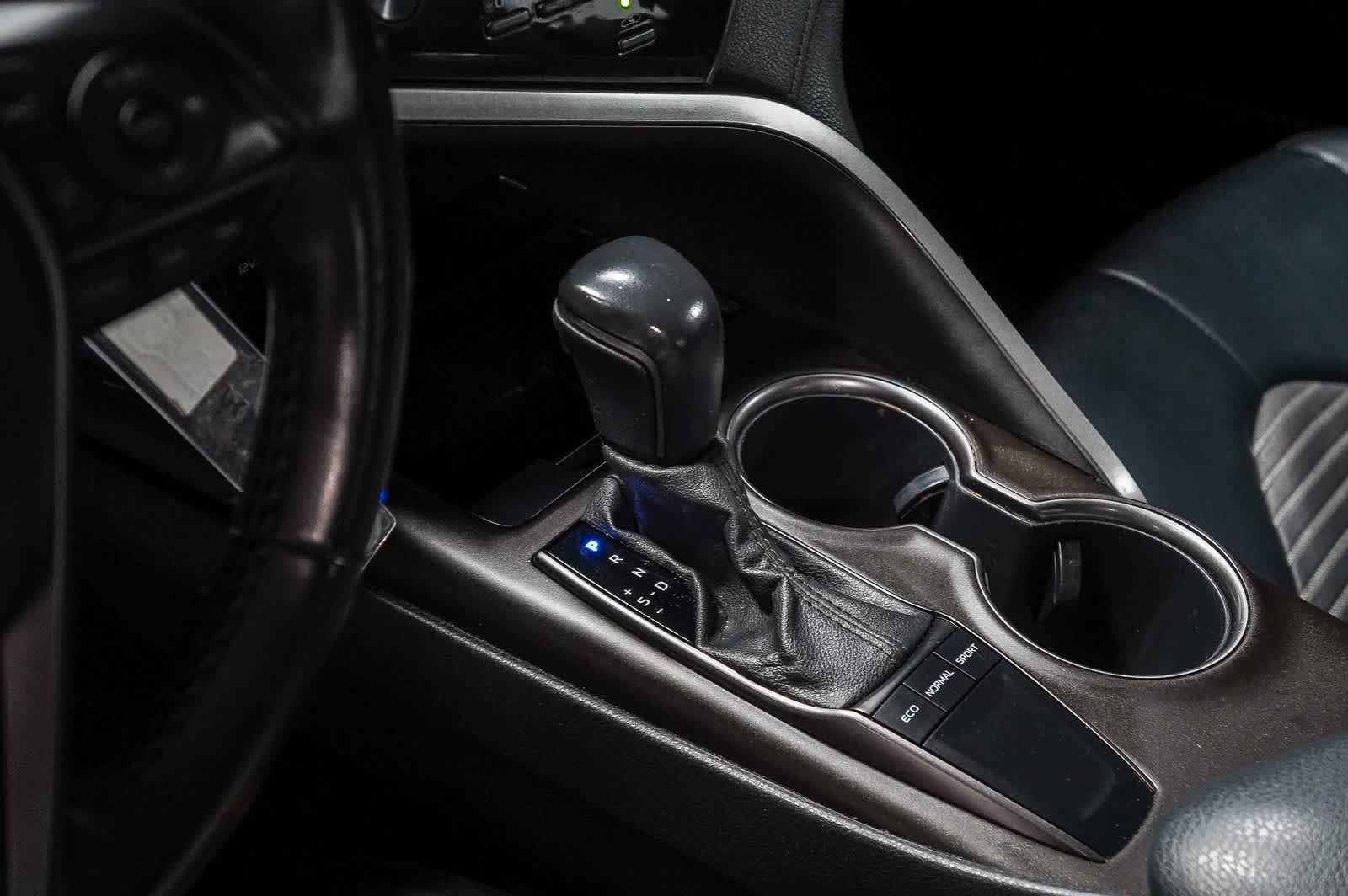 Certified 2022 Toyota Camry SE FWD image 21