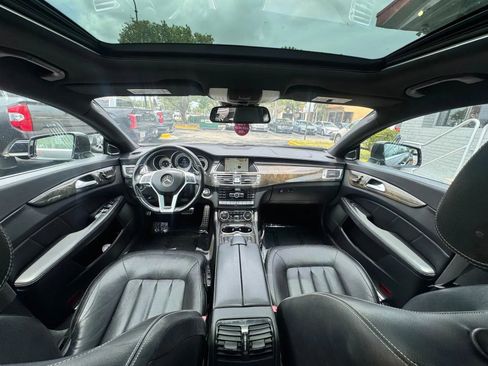 Used 2014 Mercedes-Benz CLS 550 4MATIC w/ Sport Package image 9
