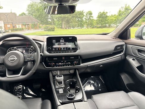 Used 2023 Nissan Rogue SL w/ SL Premium Package AWD/4WD image 20