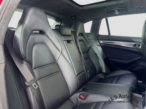 Used 2020 Porsche Panamera Turbo Sport Turismo image 36